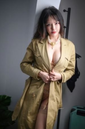 裙下野兽_在线播放-手机免费播放动漫